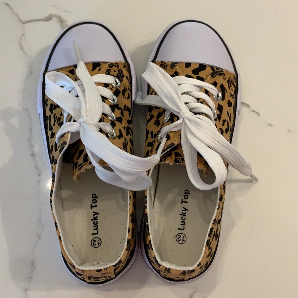 Lucky Top leopard sneakers